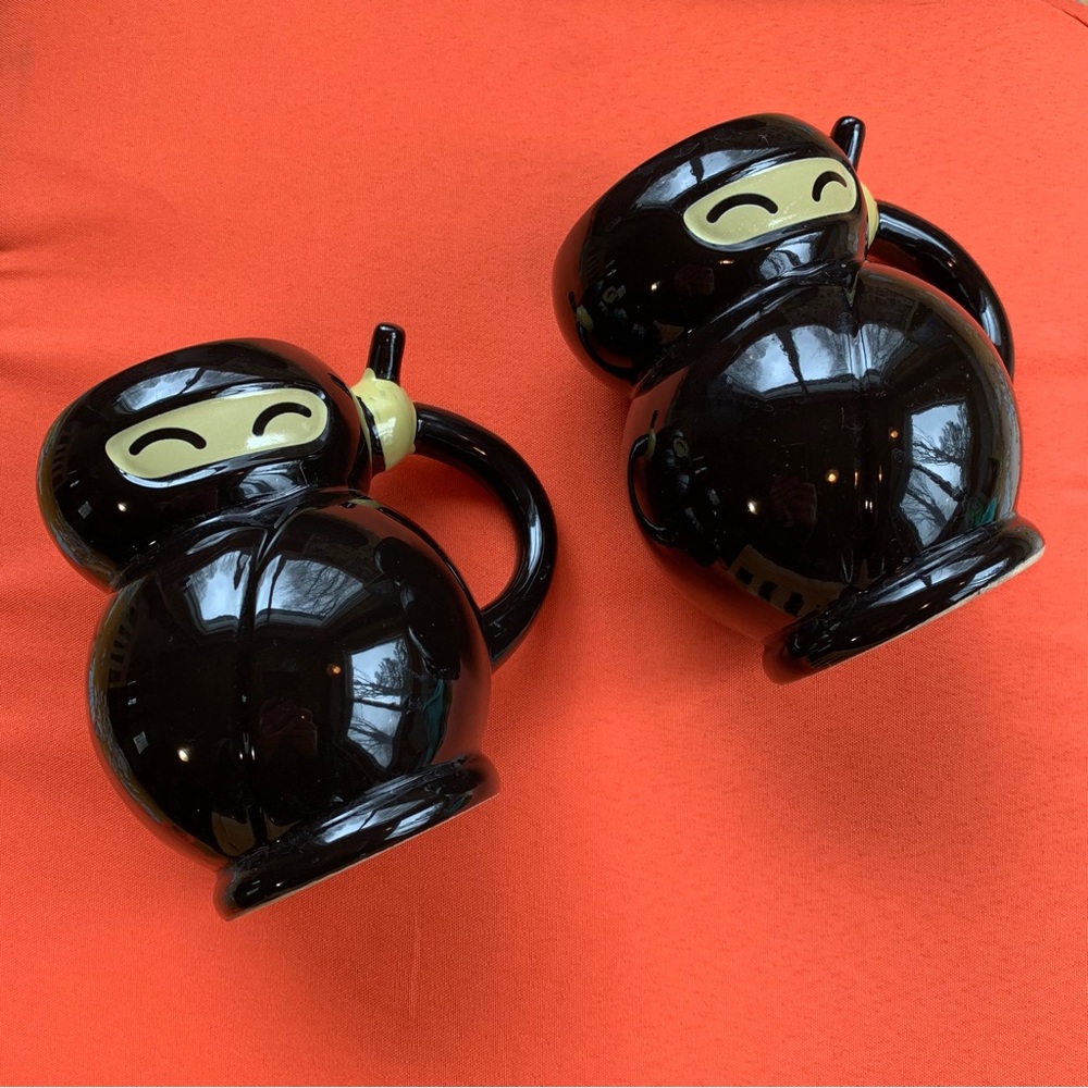 Trust Me I’m a Ninja pair of mugs